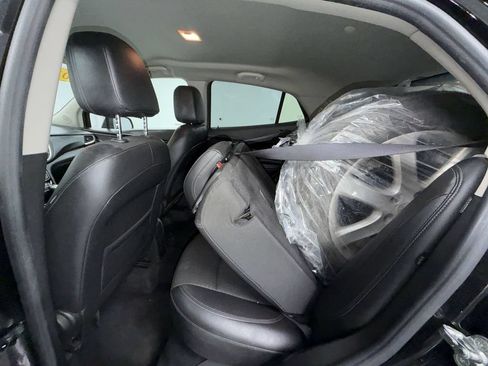 Used 2019 Buick Encore Preferred FWD image 18