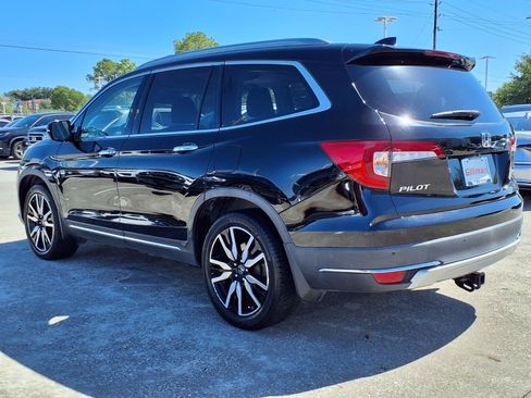 Used 2019 Honda Pilot Elite image 3