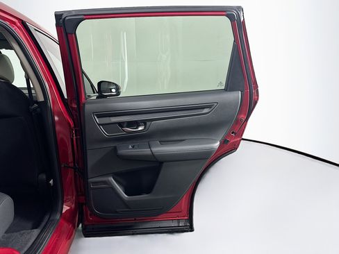 Used 2025 Honda CR-V LX image 28