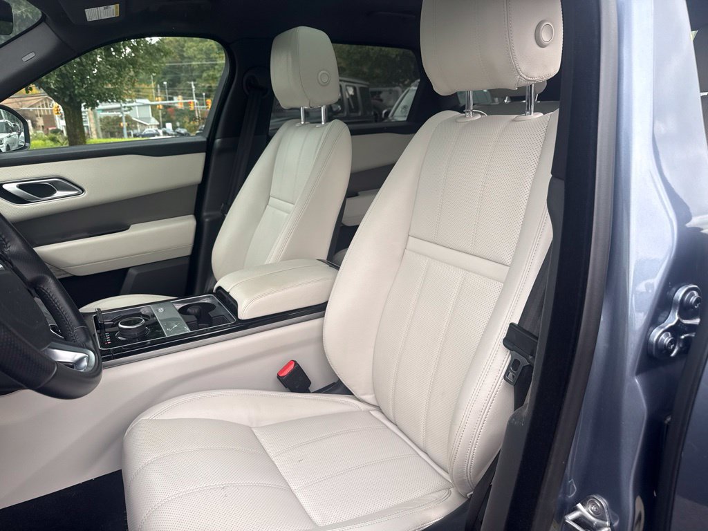 Used 2020 Land Rover Range Rover Velar S AWD/4WD image 14