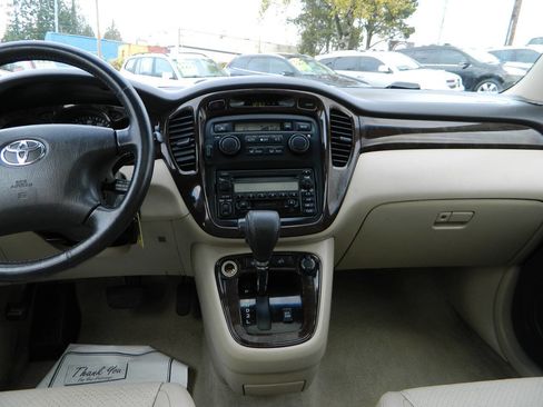 Used 2001 Toyota Highlander 4WD V6 image 16