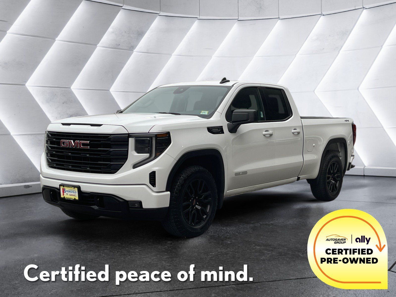 Used 2025 GMC Sierra 1500 Elevation AWD/4WD image 1