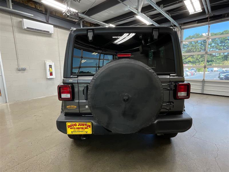 Used 2018 Jeep Wrangler Unlimited Sport AWD/4WD image 4