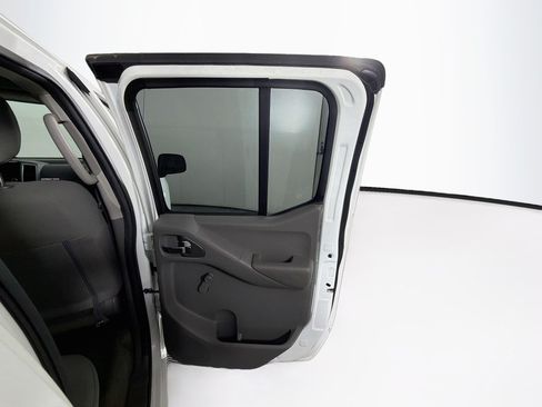 Used 2016 Nissan Frontier S RWD image 26