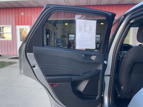 Used 2023 Ford Escape Active image 24