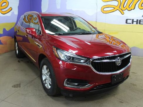 Used 2019 Buick Enclave Essence w/ Trailering Package, 5000 lbs. FWD image 2
