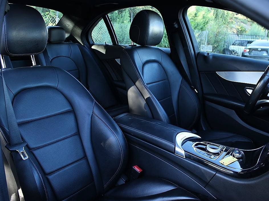 Used 2018 Mercedes-Benz C 300 Sedan w/ AMG Line image 20