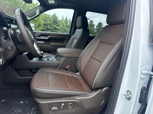 New 2026 GMC Sierra 1500 Denali AWD/4WD image 11