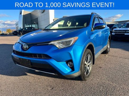 Used 2017 Toyota RAV4 XLE image 10