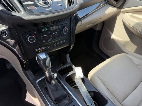 Used 2017 Ford Escape Titanium w/ Equipment Group 301A AWD/4WD image 13