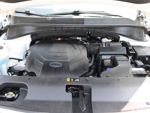 Used 2019 Kia Sorento FWD V6 image 15