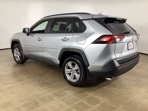 Used 2024 Toyota RAV4 XLE w/ Convenience Package AWD/4WD image 9