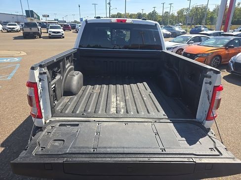 Used 2022 Ford F150 Limited image 56