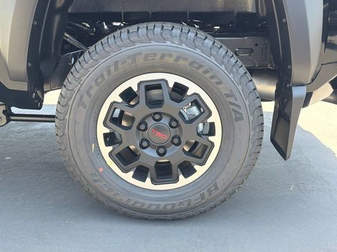 New 2026 Toyota Tacoma TRD Off-Road AWD/4WD image 16