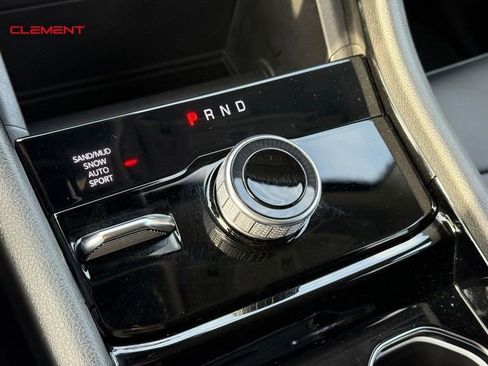 Used 2023 Jeep Grand Cherokee Limited AWD/4WD image 24
