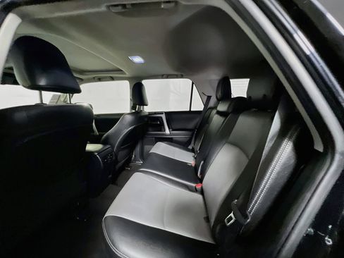 Used 2021 Toyota 4Runner SR5 Premium w/ Moonroof Package AWD/4WD image 28