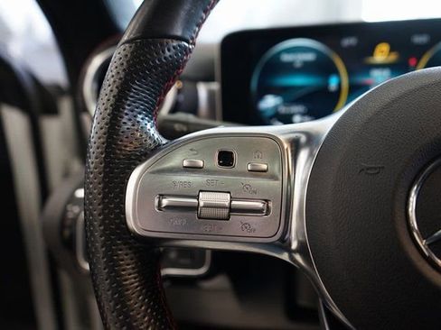 Used 2020 Mercedes-Benz CLA 250 CLA 250 image 35