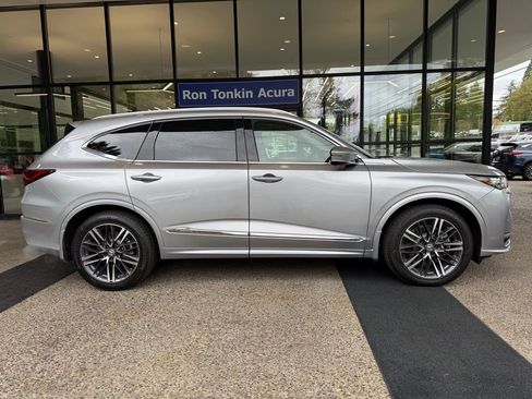 New 2026 Acura MDX SH-AWD w/ Advance Package image 8