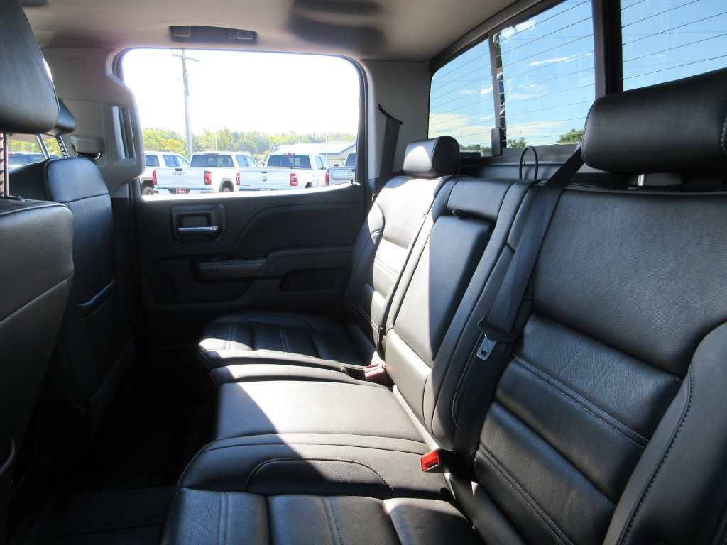 Used 2019 GMC Sierra 2500 Denali w/ Duramax Plus Package AWD/4WD image 24