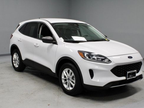 Certified 2022 Ford Escape SE w/ Convenience Package image 1