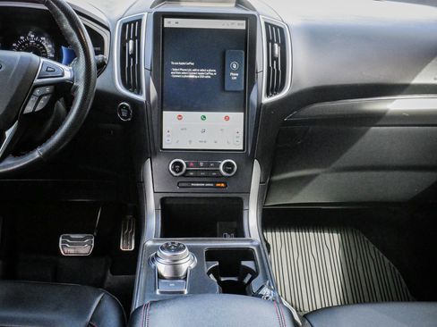 Used 2022 Ford Edge ST-Line AWD/4WD image 28