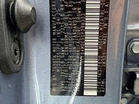 Used 2025 Toyota Corolla LE FWD image 26