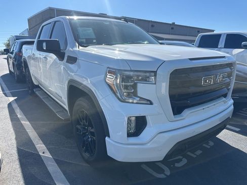 Used 2020 GMC Sierra 1500 Elevation w/ Elevation Value Package image 2