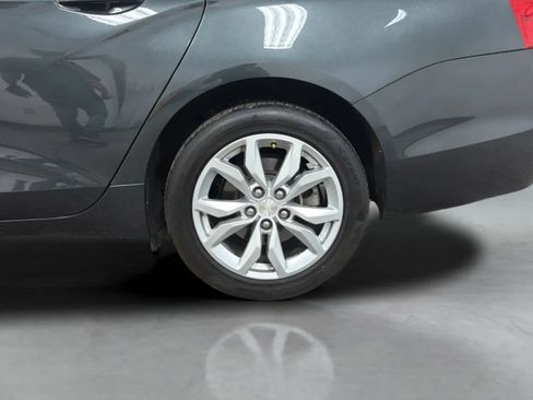 Used 2018 Chevrolet Impala LT FWD image 26