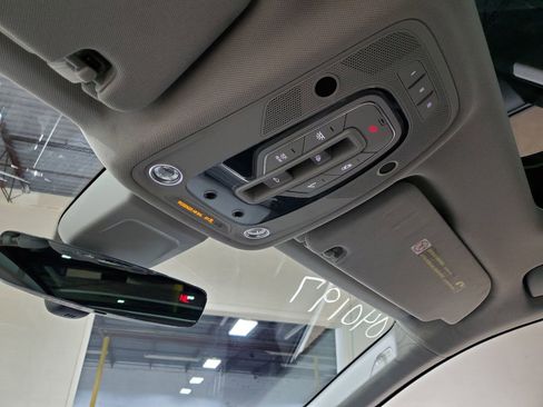 Used 2017 Audi Q7 3.0T Premium Plus image 41