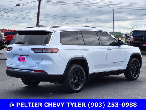 Used 2023 Jeep Grand Cherokee L Limited w/ Luxury Tech Group II AWD/4WD image 6