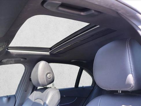 Used 2020 Mercedes-Benz C 300 4MATIC Sedan image 20