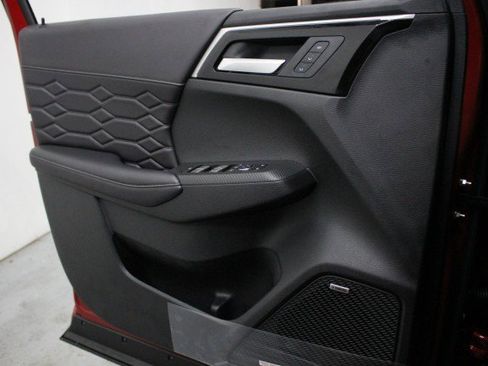 New 2025 Mitsubishi Outlander SEL image 15