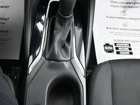 Used 2023 Toyota Corolla LE image 17