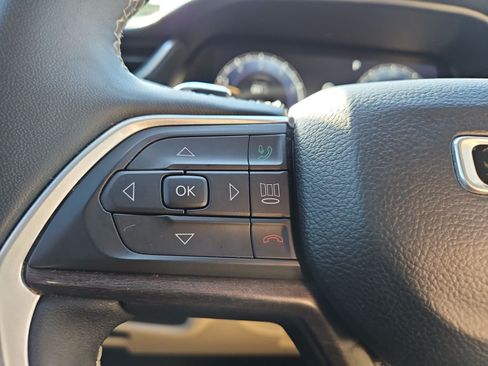 Used 2023 Jeep Grand Cherokee Limited RWD image 25