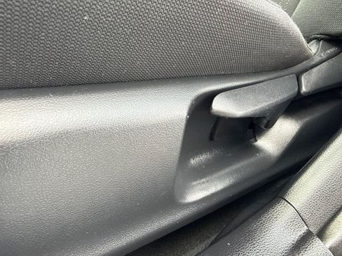 Used 2024 Toyota Corolla LE FWD image 13