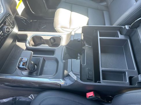 New 2025 Chevrolet Silverado 1500 LT Trail Boss w/ Convenience Package II image 24