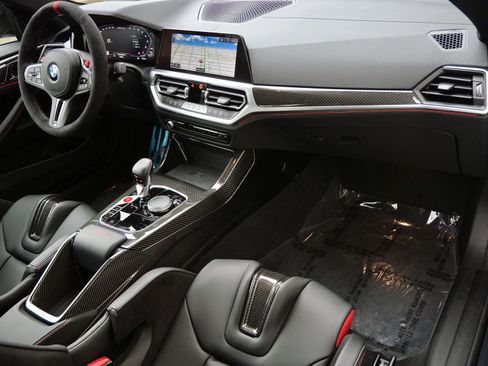 Used 2023 BMW M4 CSL image 30