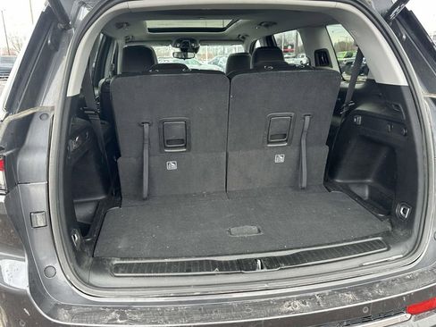 Used 2023 Jeep Grand Cherokee L Limited w/ Trailer Tow Group (B) image 11