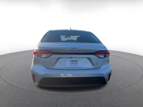 Used 2025 Toyota Corolla LE image 12