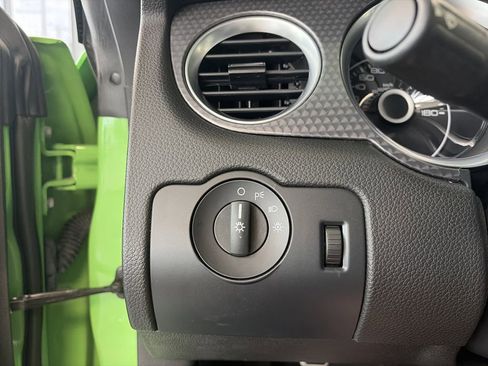 Used 2013 Ford Mustang Boss 302 RWD image 19