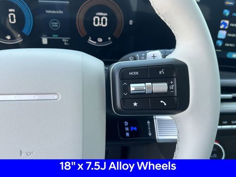 New 2026 Hyundai Santa Fe SE image 14