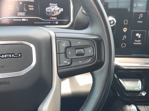 Used 2024 GMC Sierra 2500 Denali w/ Denali Reserve Package AWD/4WD image 28