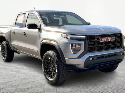 New 2026 GMC Canyon Elevation w/ Convenience Package