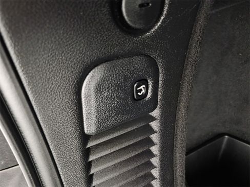 Used 2020 Dodge Durango R/T w/ Technology Group image 19