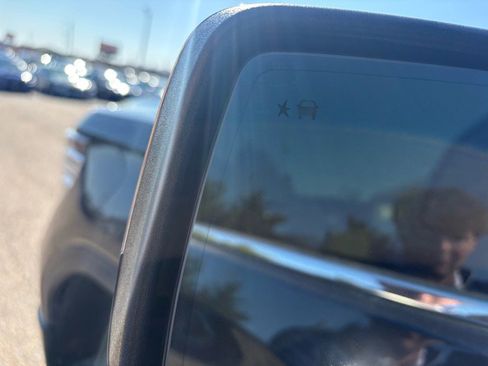 Used 2024 GMC Sierra 1500 Denali Ultimate image 13