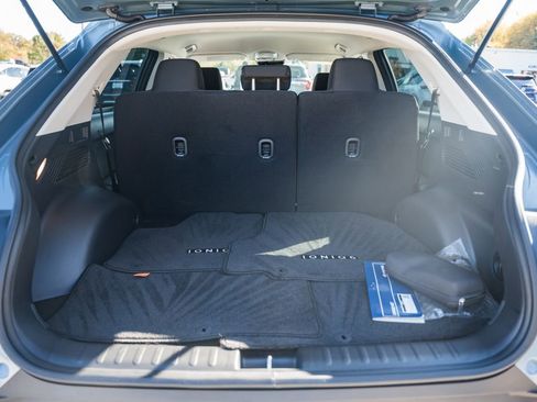 Certified 2024 Hyundai Ioniq 5 SE image 7