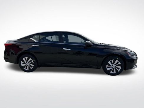 New 2025 Nissan Altima 2.5 S image 6