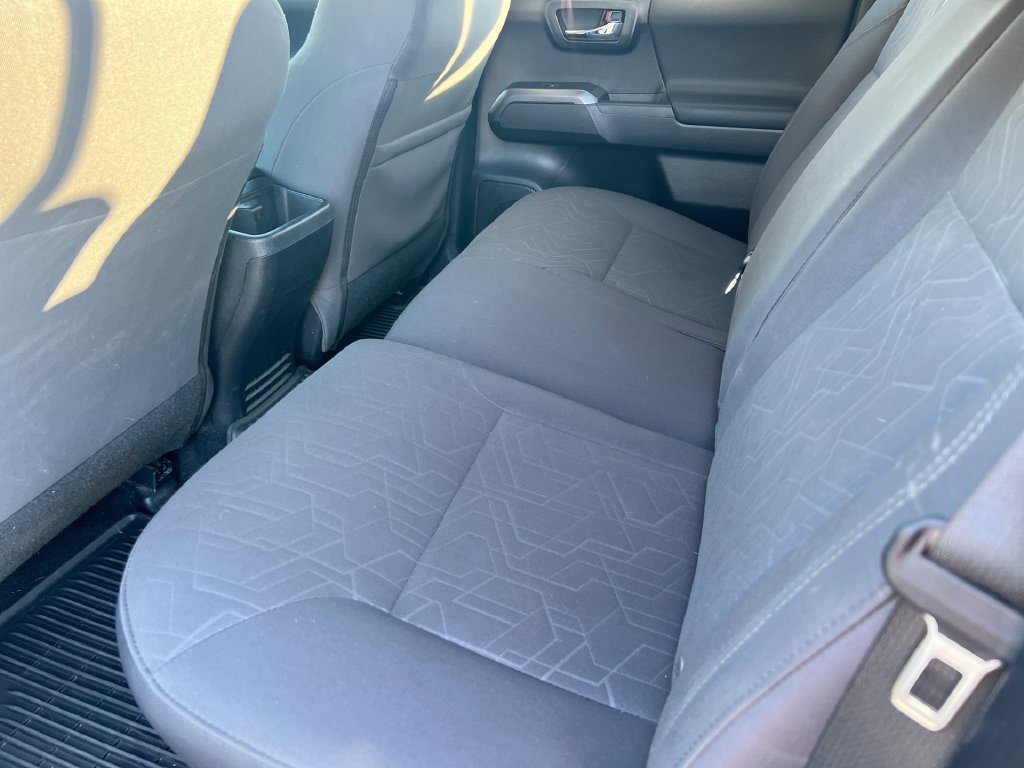 Used 2019 Toyota Tacoma TRD Sport AWD/4WD image 44