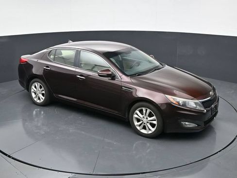 Used 2013 Kia Optima LX FWD image 29