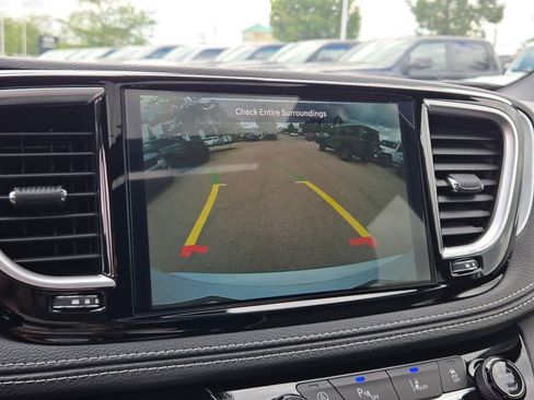 New 2026 Chrysler Pacifica Limited w/ S Appearance Package image 31